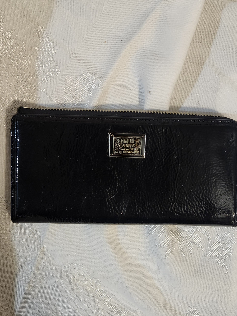 Coach Poppy Black Patent Leather Zip Wallet with Metal Logo Plate